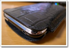 Beyza クロコダイル調スリムラインレザーケース for iPhone 3Gの写真